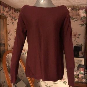 Small maroon old navy sweater